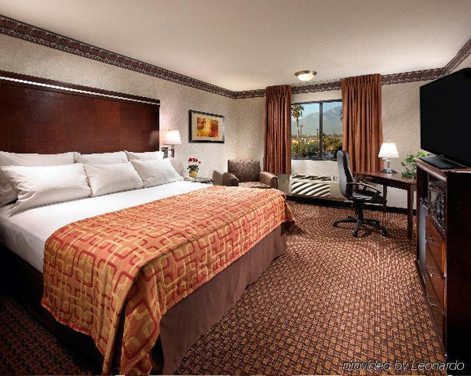 Ontario Airport Executive Inn 객실 사진