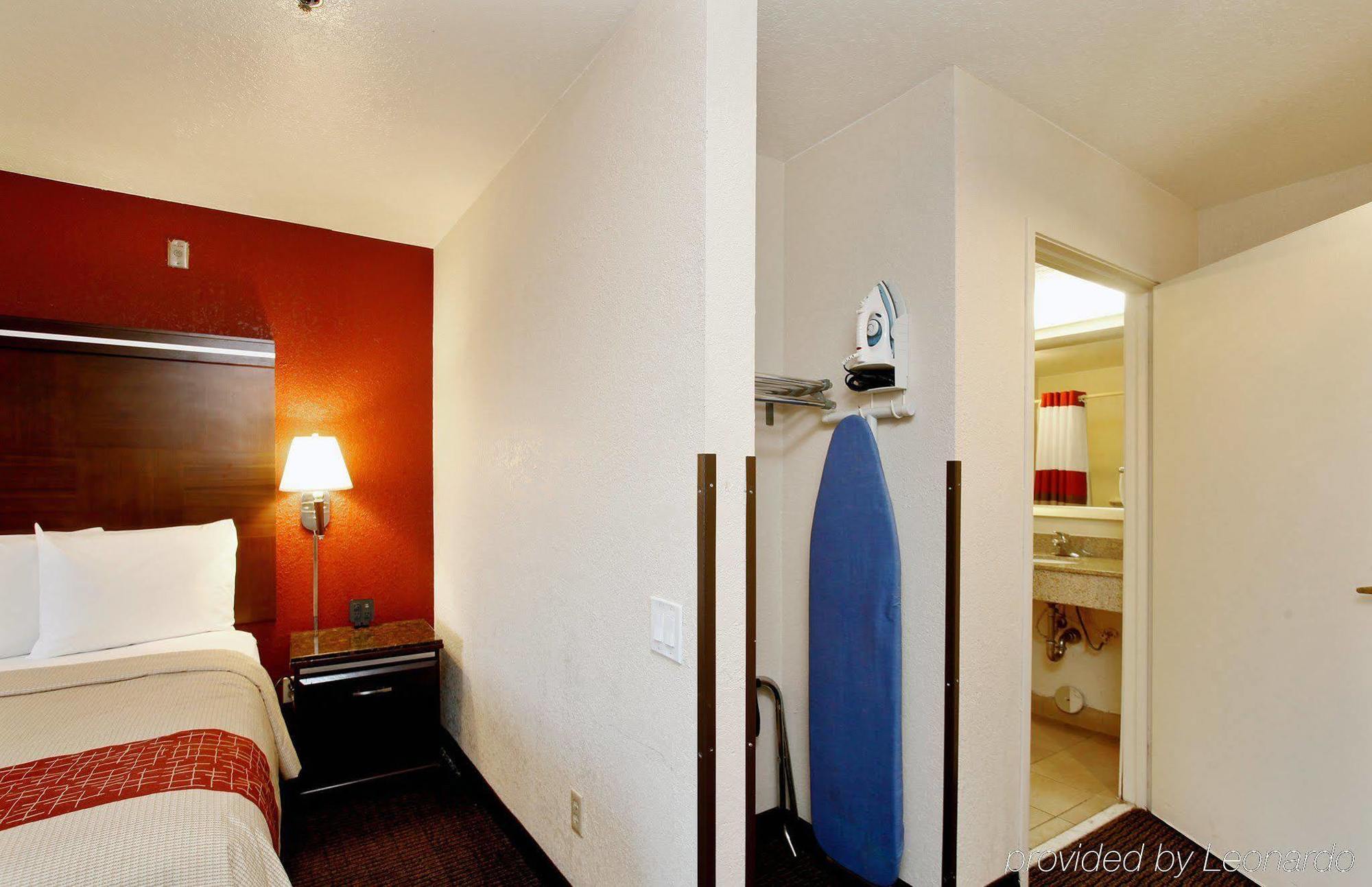 Ontario Airport Executive Inn 외부 사진
