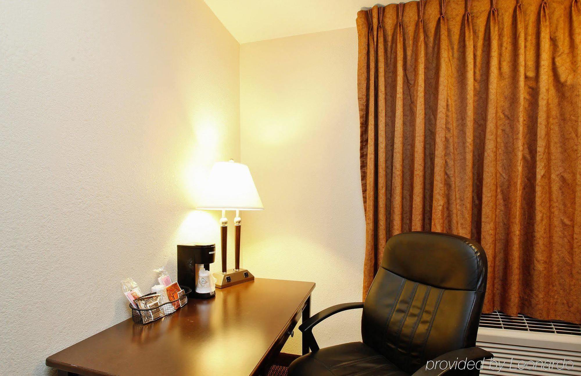 Ontario Airport Executive Inn 외부 사진